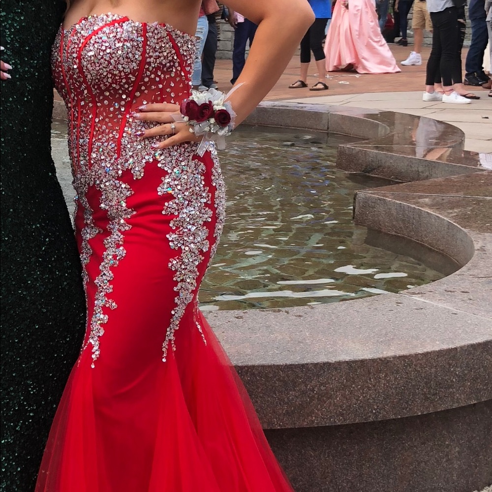 Prom dress